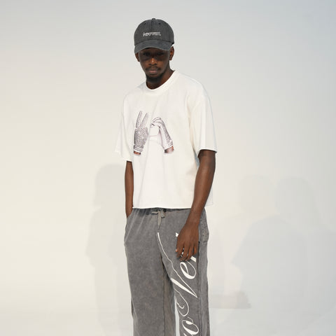 "2CHASE X INTROVERT" GRAPHIC OVERSIZED TEE // OFF-WHITE